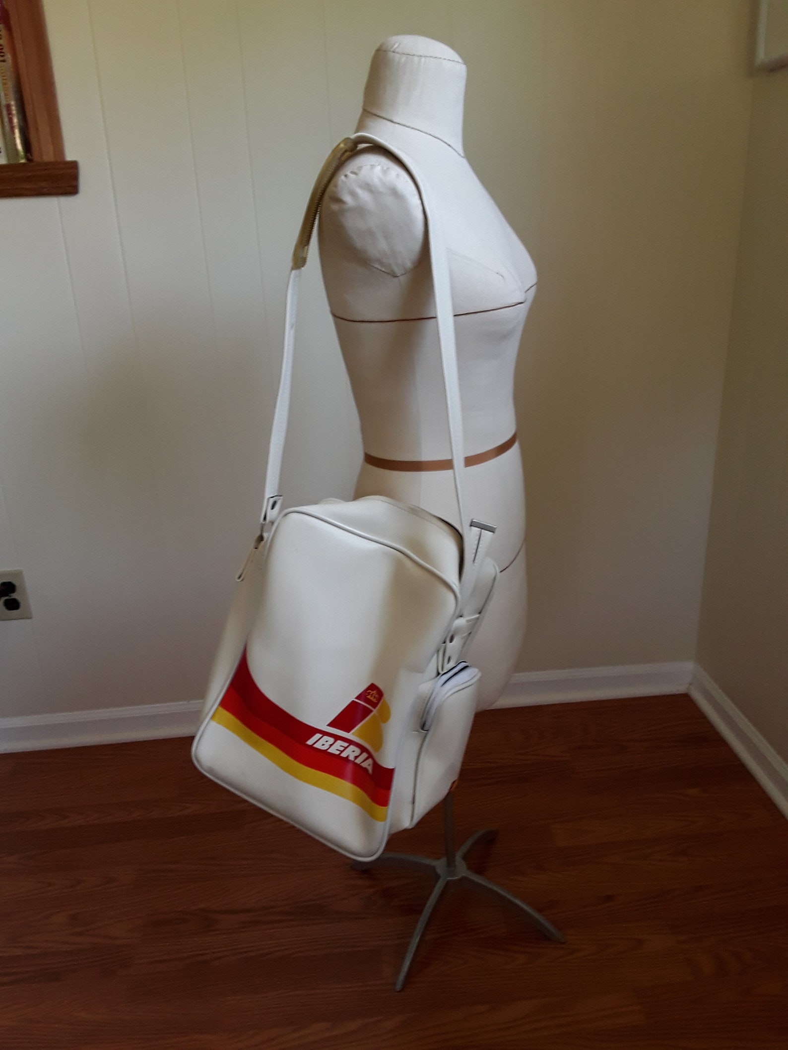 1970s Iberia Airlines of Spain Travel CarryOn Coleccionable Etsy