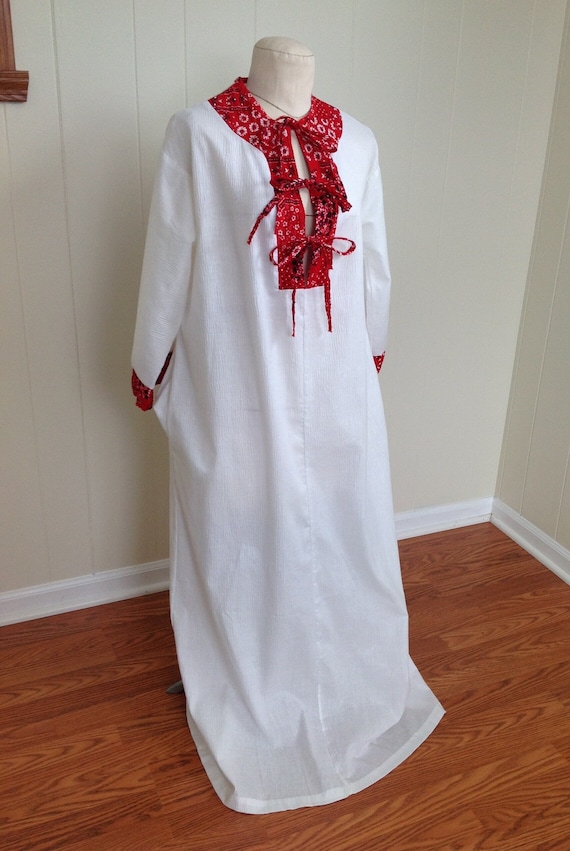 Retro Long Sleeve White Maxi Dress with Red Banda… - image 1