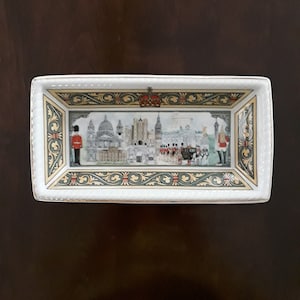 Rare Vintage Sadler Horseguards London Heritage Collection Oblong Trinket Tray, BonBon Dish, Souvenir Made in England, English Collectible