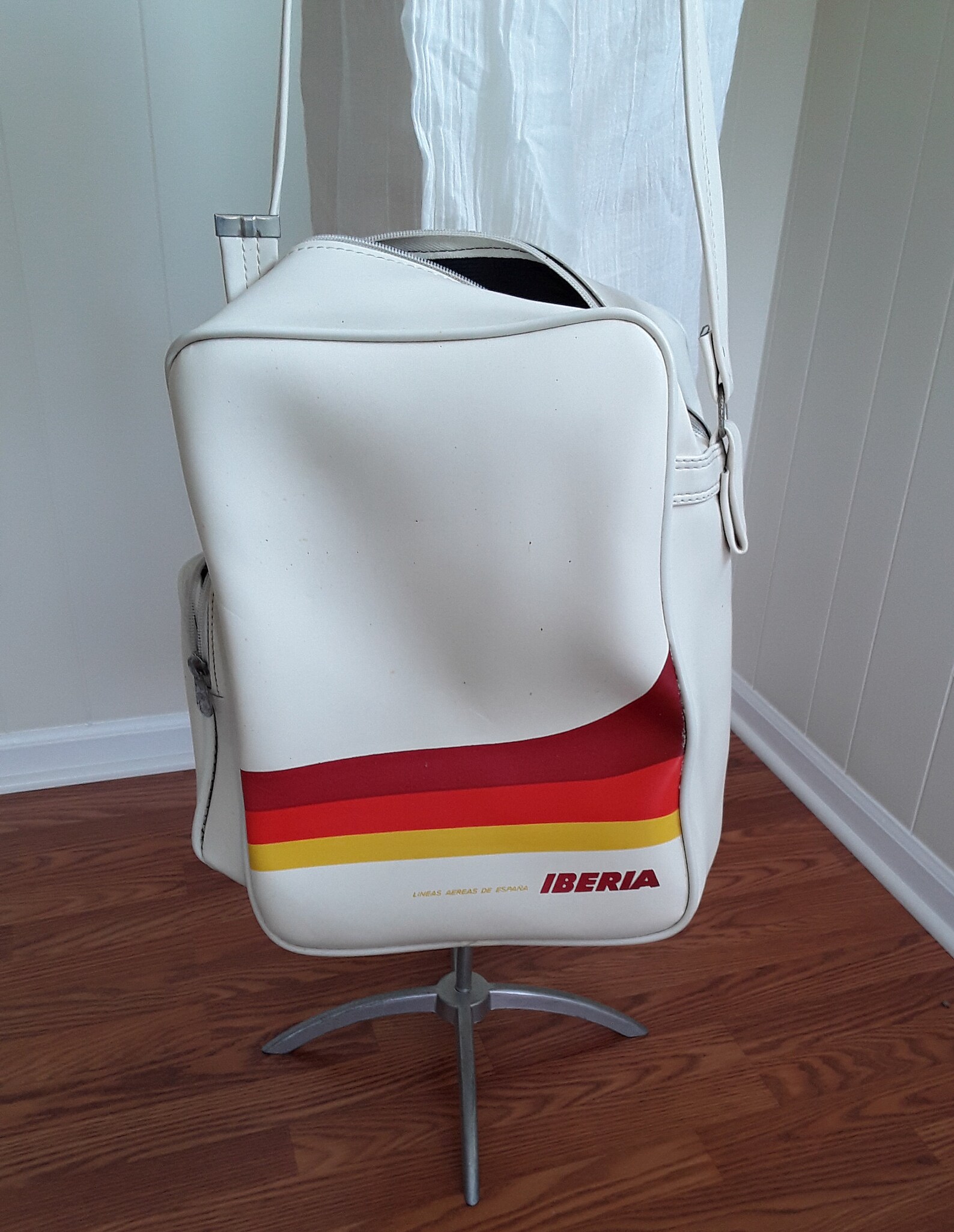 1970s Iberia Airlines of Spain Travel CarryOn Coleccionable Etsy