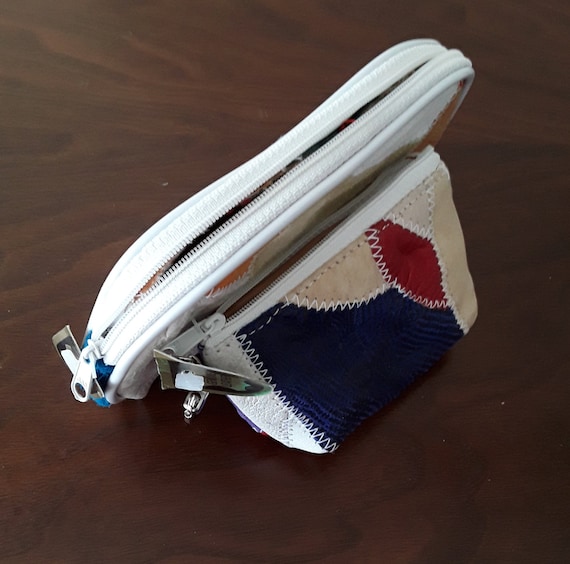 Una Cartera Monederos De Patchwork Con Cremallera Conjunto De