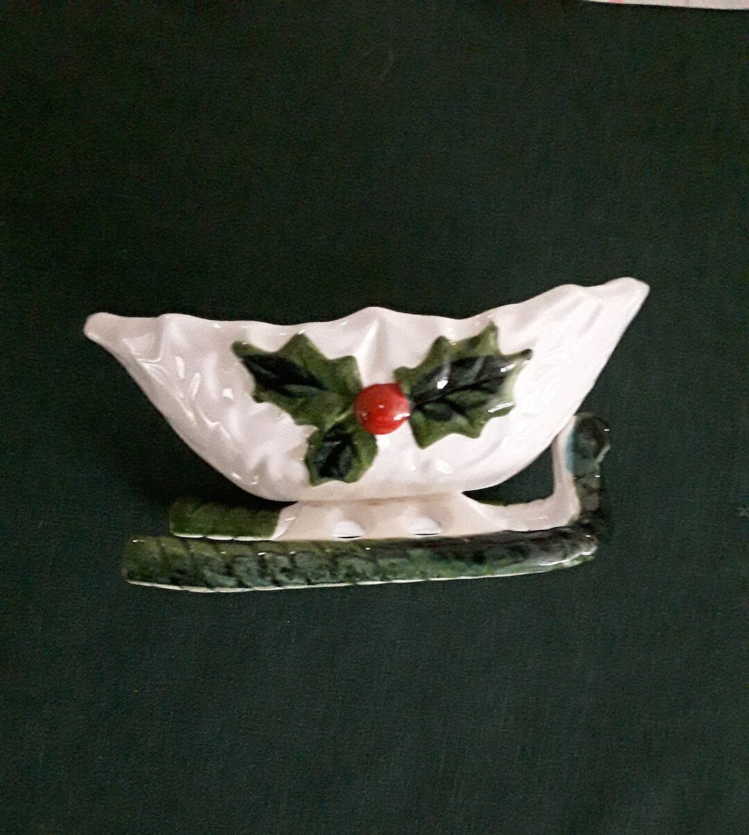Vintage Lefton White Christmas Sleigh Candy Dish With Holly Berry