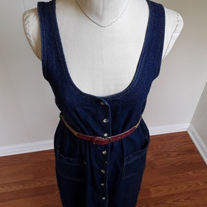 Vintage Sleeveless Dark Denim Dress, Women&#39;s Button Front Blue Jean Jumper, Mizz Lizz Belted Dress, 1970s Designer Dress Size 9/10