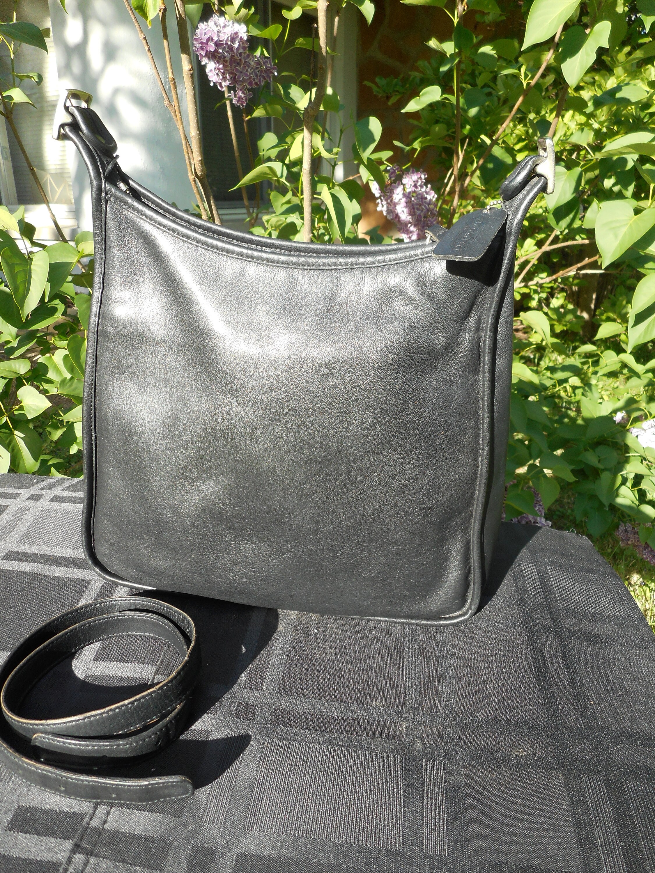 Vintage Coach Andrea Slim Tote 9073 EUC in Black Free US Shipping