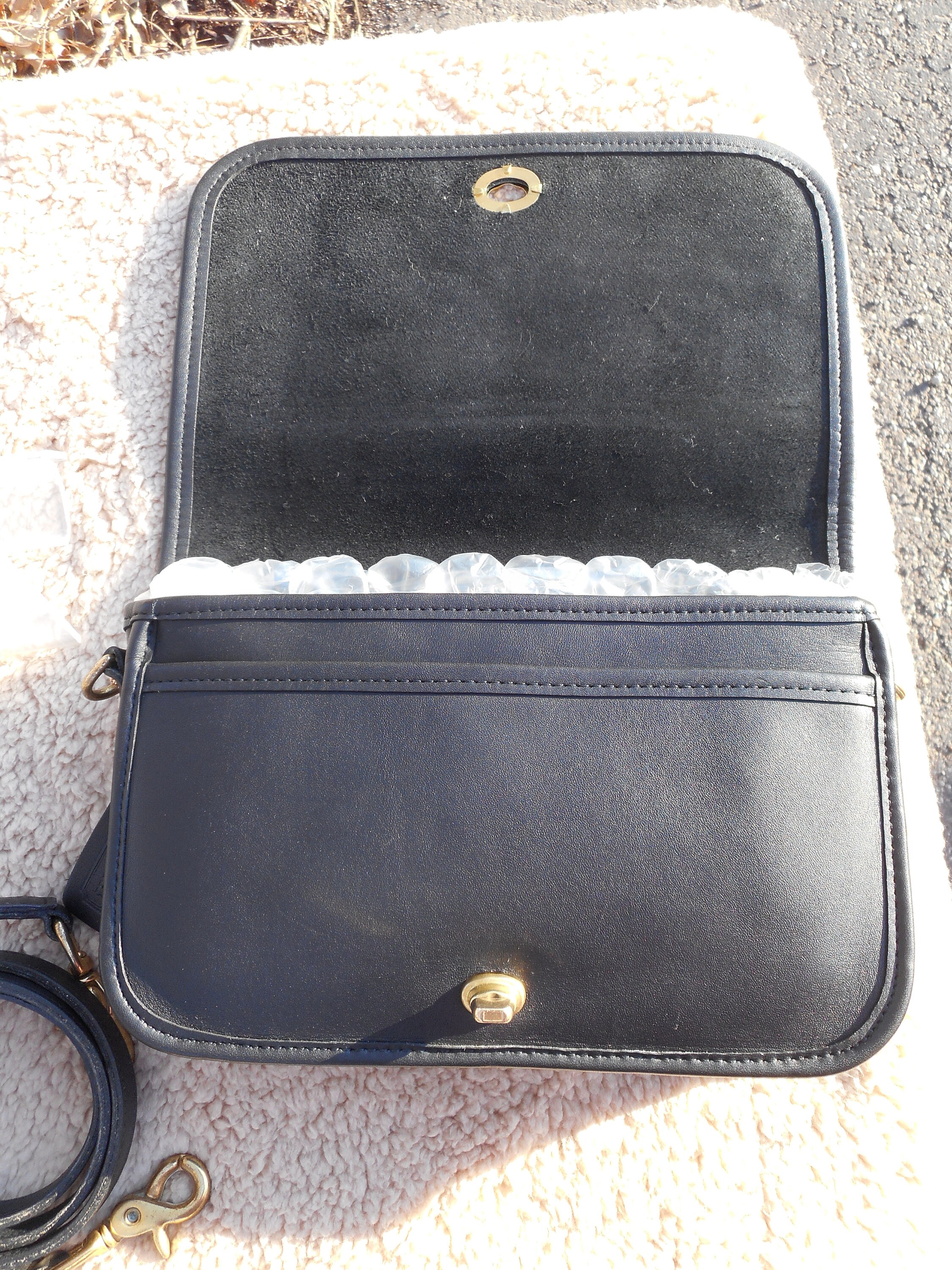 Vintage Coach Pocket Purse GUC 9988, in Black, Free US Shipping - Etsy