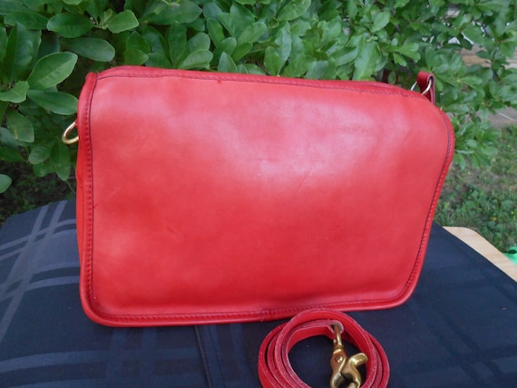 Vintage Coach Companion Bag 9300 in Red Free US Shipping - Etsy