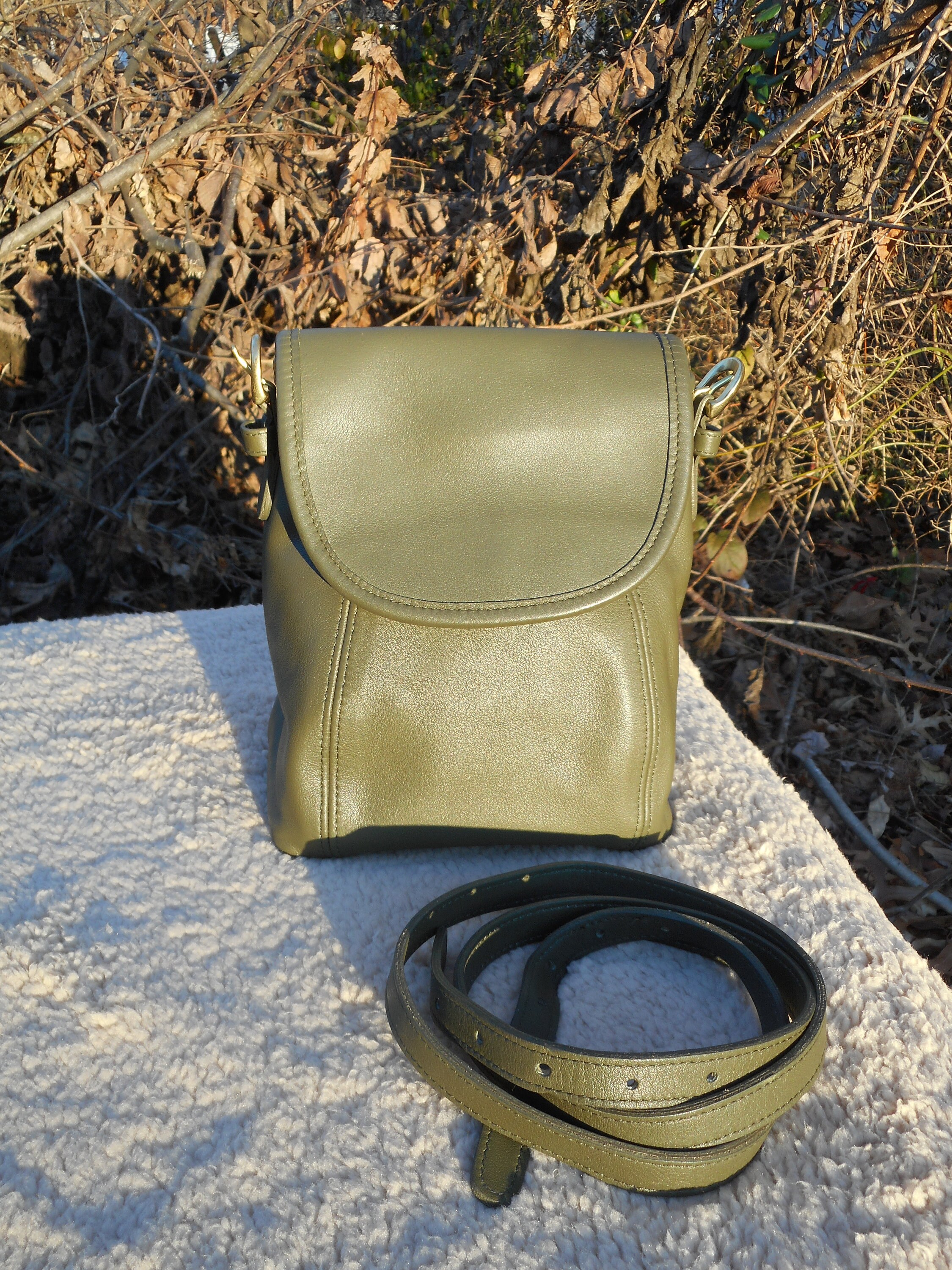 Vintage Coach SOHO Small Flap, 4108 in Loden Green EUC Free Vintage Coach SOHO Small Flap, 4108 in Loden Green EUC Free