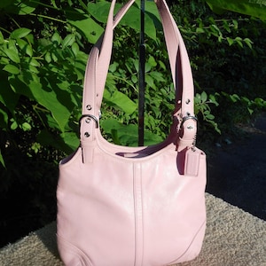 COACH SOHO ショルダーバッグ ホースアンドキャリッジ ピンク Coach
