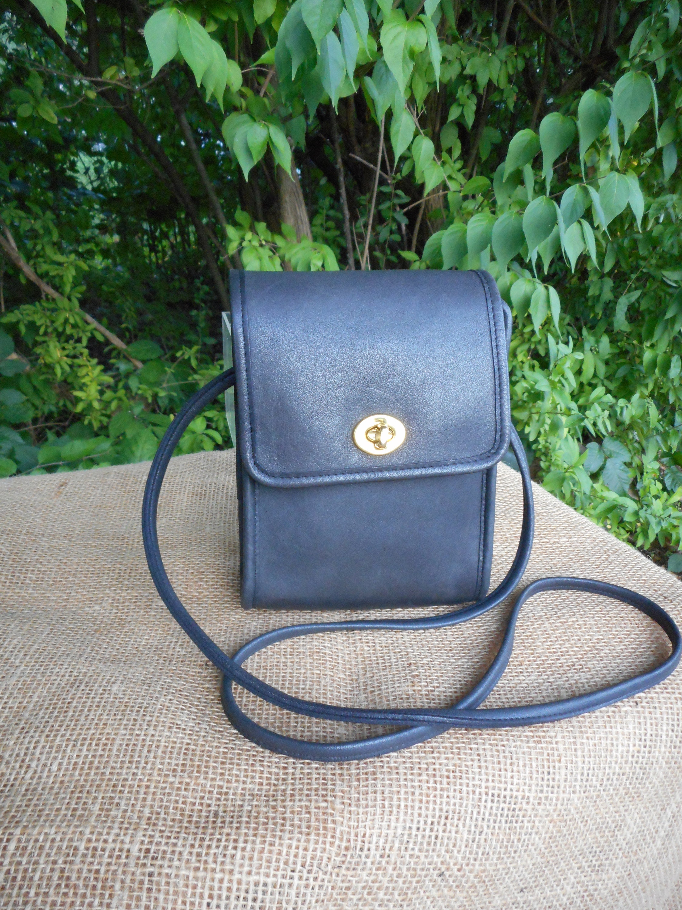 RARE Black Leather Vintage Coach PASSPORT Hipster Unisex -  UK