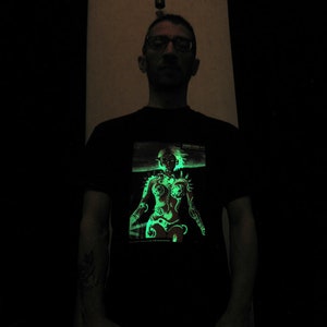 Biomechanoid UV Black Light Fluorescent & Glow In The Dark Phosphorescent Psychedelic Psy Goa Trance Art Club Mens T-shirt image 4