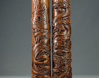 N1673 Una coppia di vecchi fermacarte cinesi Huali con drago fenice intagliato in legno