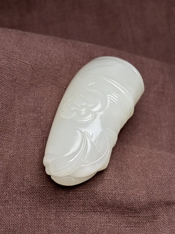 N0904 Chinese Natural White Hetian Jade Carved Ba… - image 5