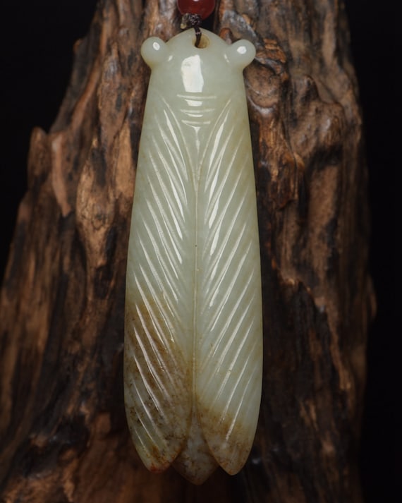 N2284 Old Chinese Hetian Jade Carved Cicada Pendan