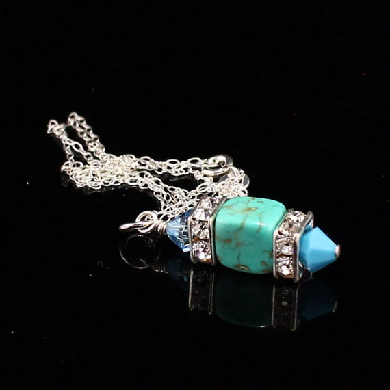 F0521 925 Sterling Silver Turquoise & Chrystal Pe… - image 4