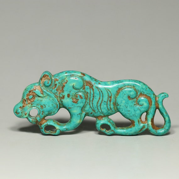 N1891 Vintage Chinese Turquoise Carved Tiger Pend… - image 1