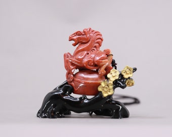 Pendentif en pierre de Shoushan rouge chinois avec cheval