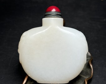 N1828 Chinese Natural Hetian Jade Carved Snuff Bottle