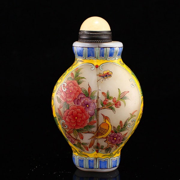 N1698 Old Chinese Famille Rose Peking Glass Flower Bird Snuff Bottle