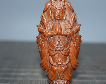 N0668 Chinese Natural Boxwood Wood Carved Thousands Hands Kwan-yin Pendant