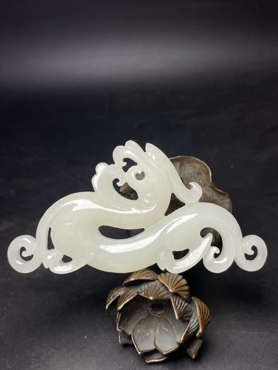 E9113 Openwork Chinese White Hetian Jade Chi Drago