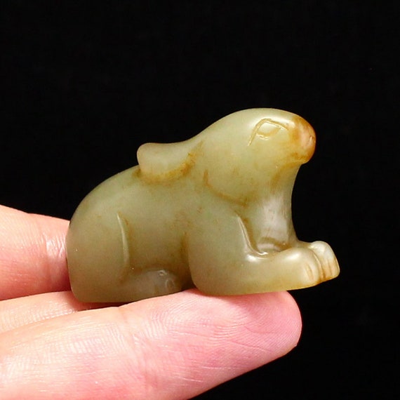 F0541 Vintage Chinese Hetian Jade Carved Rabbit P… - image 7