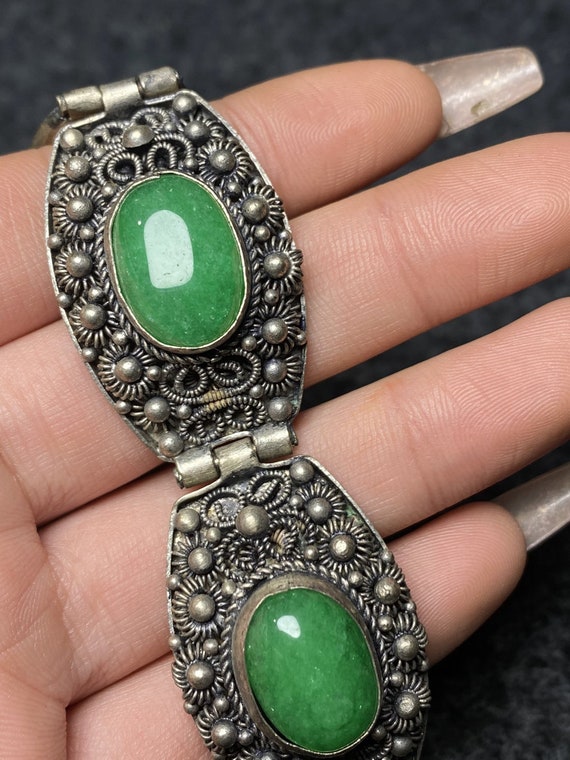 E7209 Old Chinese Silver Inlay Green Jade Bracelet - image 3