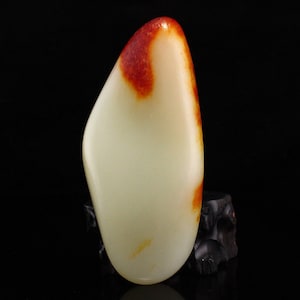 E9932 Chinese Natural Hetian Jade Original Stone