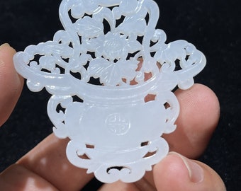 N1576 Openwork Chinese Natural White Hetian Jade Carved Flower Pendant