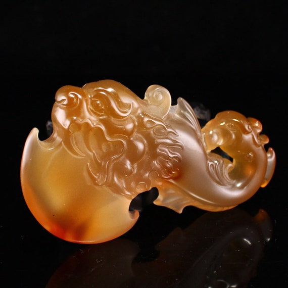 N1423 Chinese Agate Carved Dragon Phoenix Axe Pen… - image 2