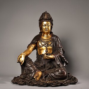 N1179 Vintage Chinese Gilt Gold Copper Kwan-yin Statue