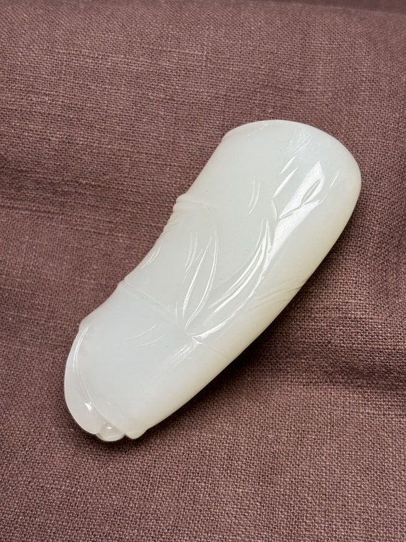 N0904 Chinese Natural White Hetian Jade Carved Ba… - image 4