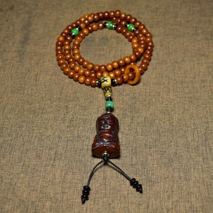 E9174 Vintage Chinese Ox Horn Carved Buddha Pendant w Beads Necklace