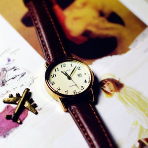 Armbanduhr, Damenuhr, Lederuhr, Geburtstagsgeschenk, besonderes Geschenk, Valentinstag, Geschenk für Frauen Bild 6