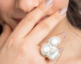 mother of pearl ring - statement ring - chunky silver ring for women - 925 sterling silver ring
