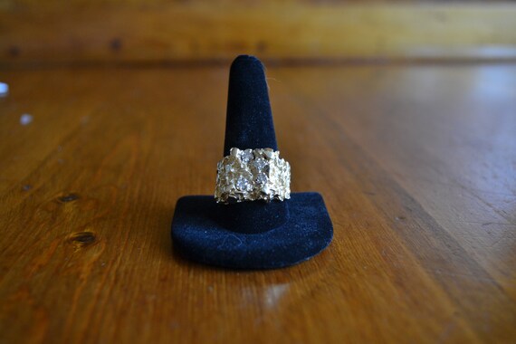 14K Solid Gold Nugget Ring with Diamonds - image 1