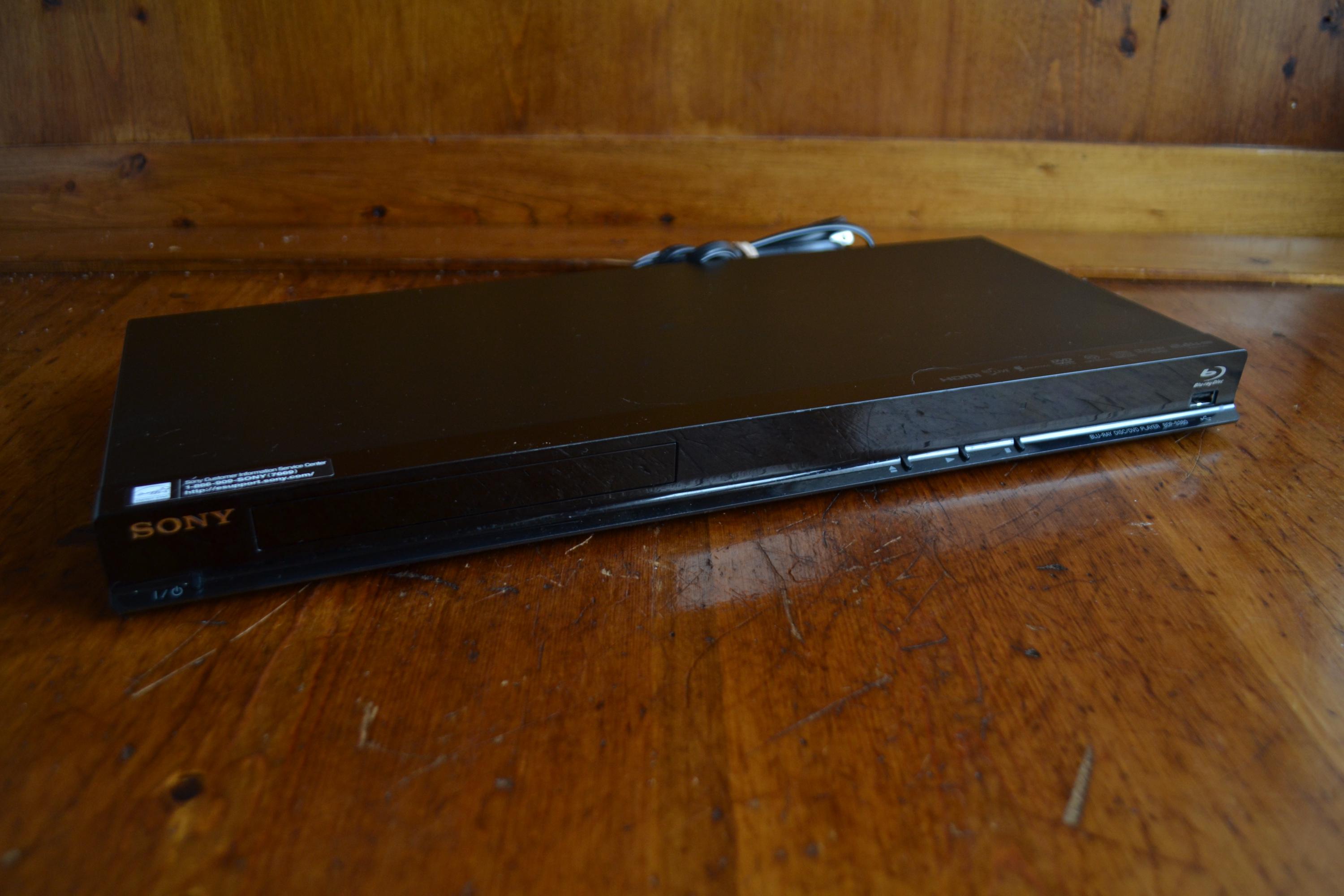 SONY BDV-E500W blu-ray ホームシアターシステム SONY BDV-E500W 5.1-Channel Blu-ray Disc Home Theater System