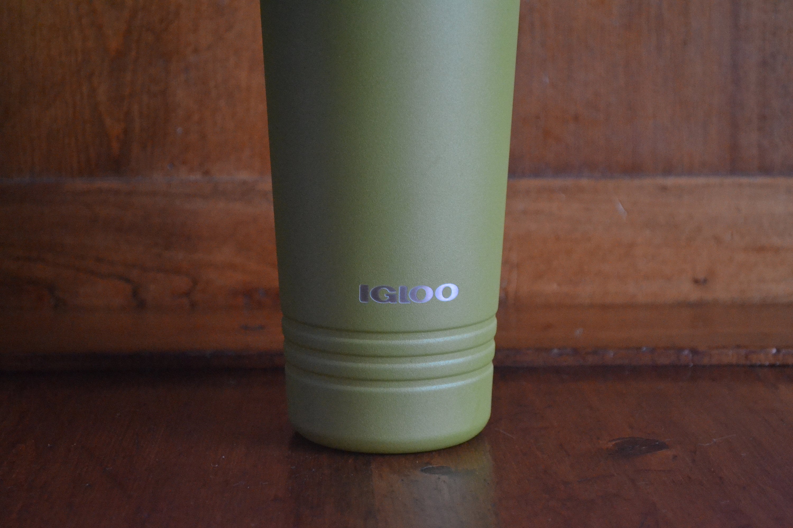 Quality Igloo 20 Ounce Stainless Steel Tumbler/mug for Coffee Etc