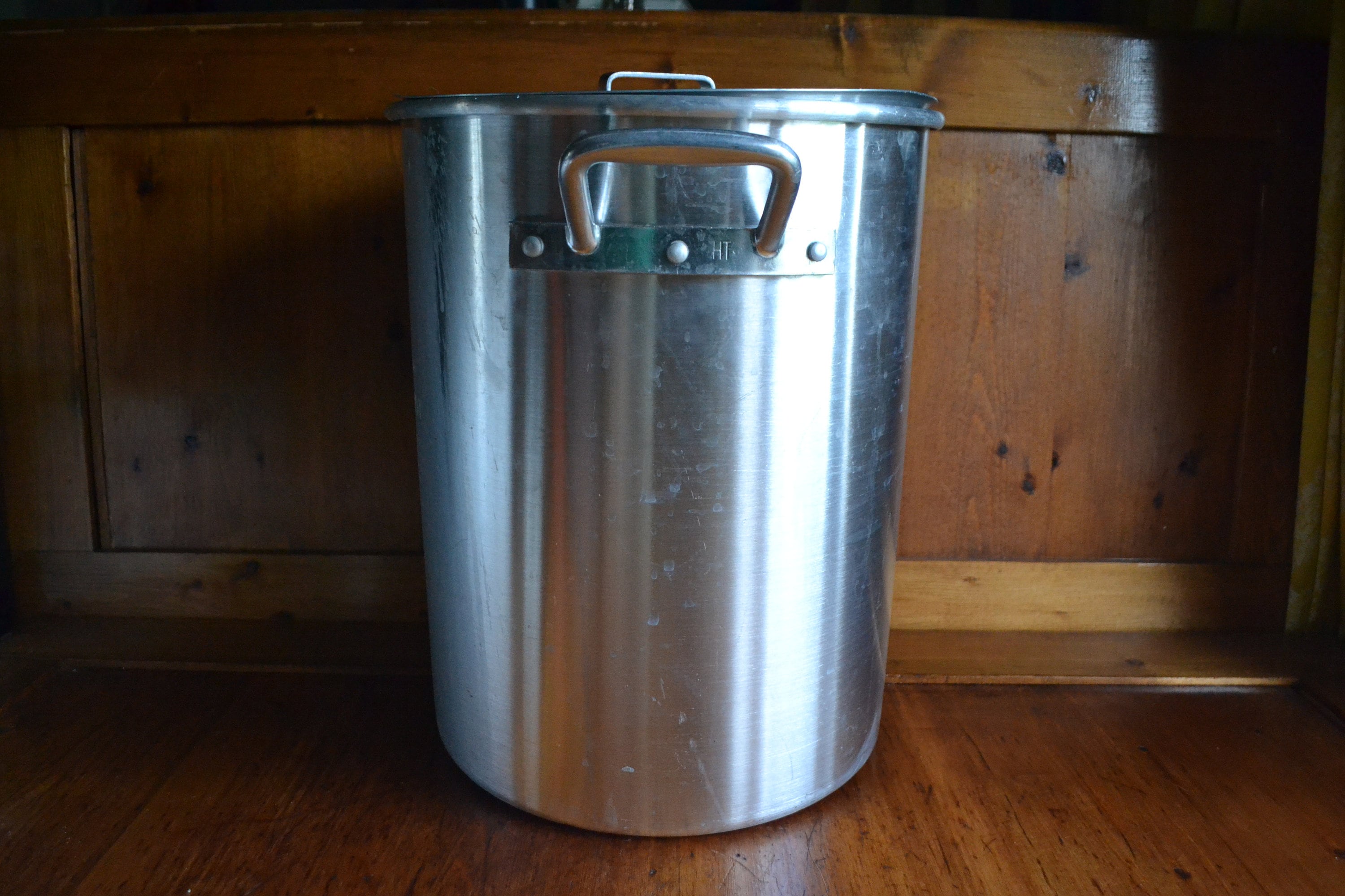 Huge Masterbuilt 450 Aluminum Turkey Fryer Pot With Strainer