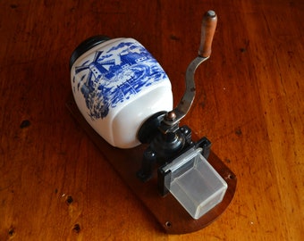 Vintage Delft Syle Coffee Grinder Mill in Great Condition