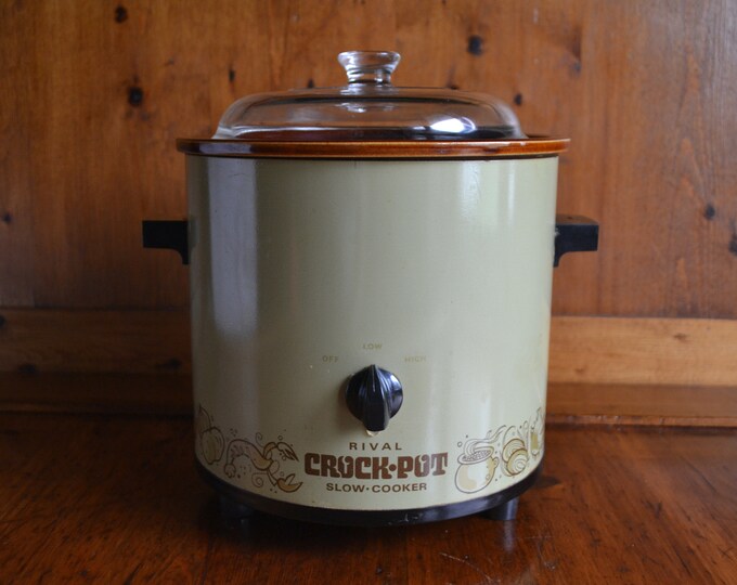 Vintage Rival Crockpot Slow Cooker 3.5 Quart Model M3100/2 Olive Green