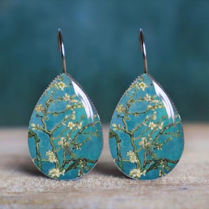 art earrings , van gogh jewelry ,  van gogh earrings  , artist earrings  , painting earrings , art history earrings
