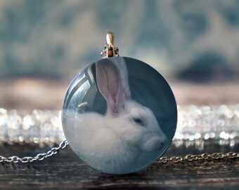 white rabbit , alice in wonderland , rabbit necklace , white rabbit jewelry , white rabbit pendant