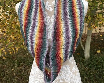 Kiowa Creek Cowl - a loom knit pattern