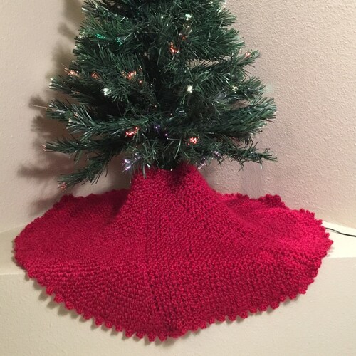Christmas Tree Skirt a Loom Knit Pattern Etsy