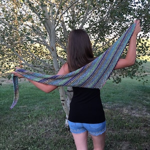 Hobo Stew Scarf -- a loom knit pattern