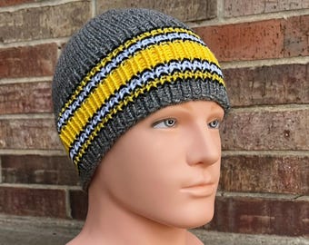 Team Beanie -- a loom knit pattern