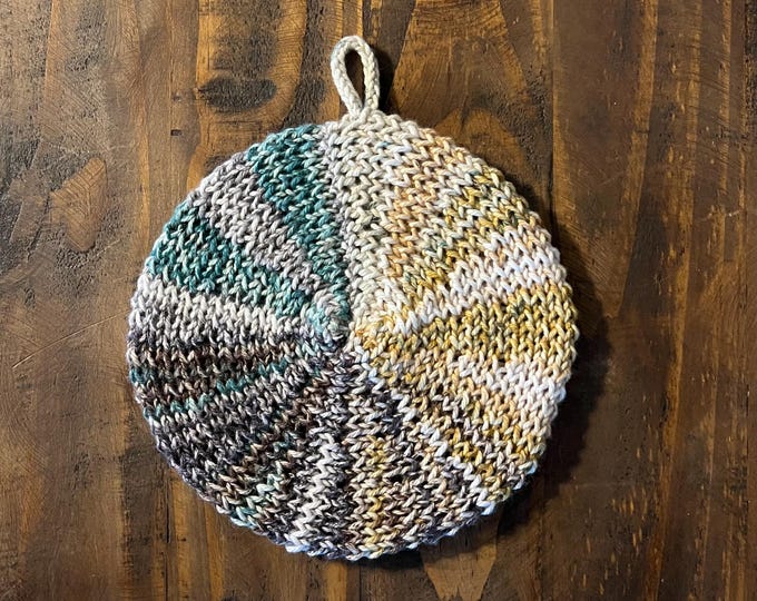 Featured listing image: Magic Circle Hot Pad