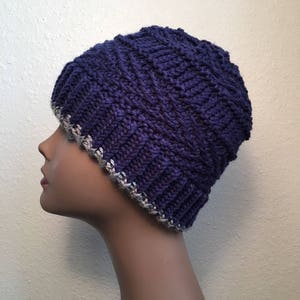 Boulder Beanie -- a loom knit pattern