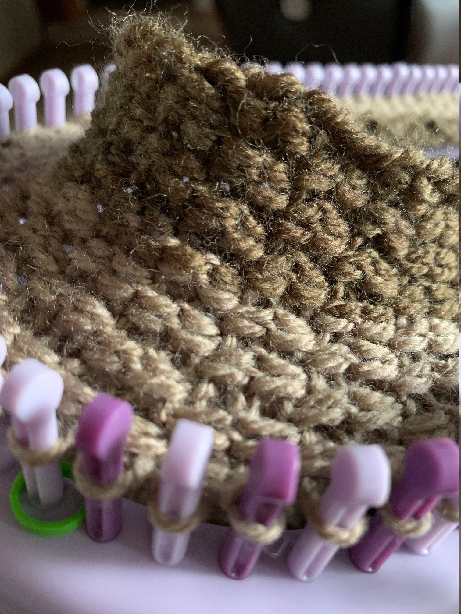 Beginners Box Stitch Infinity Scarf a loom knit pattern