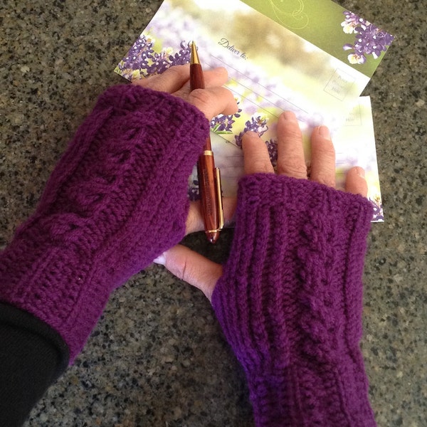 Fingerless Gloves for Two - two loom knit patterns